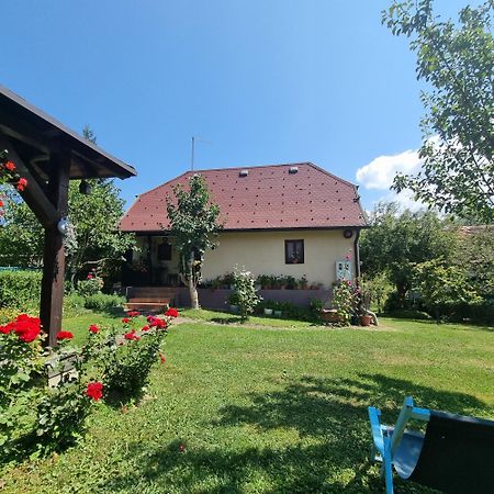 Jesenovec Kuca Za Odmor Bajticaヴィラ エクステリア 写真